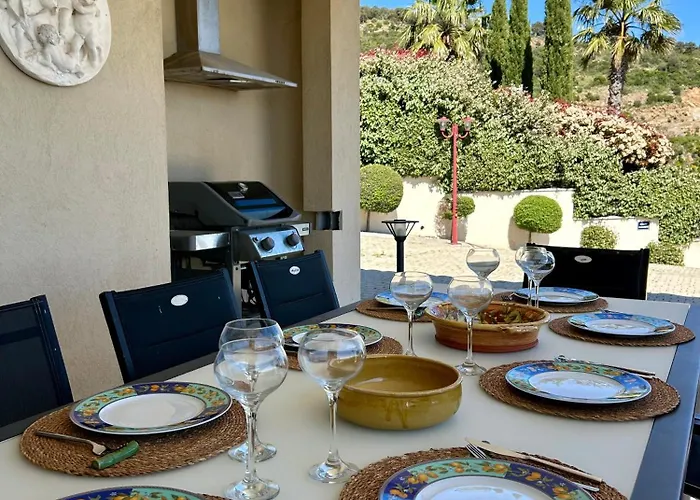 فيلة Alfaline ميناء غيرمود