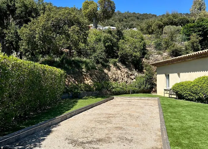 Alfaline فيلة ميناء غيرمود