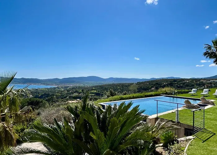 فيلة Alfaline ميناء غيرمود