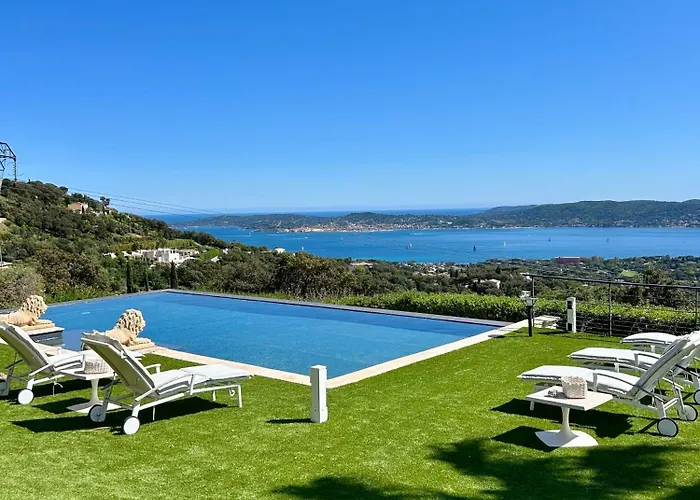 فيلة Alfaline ميناء غيرمود